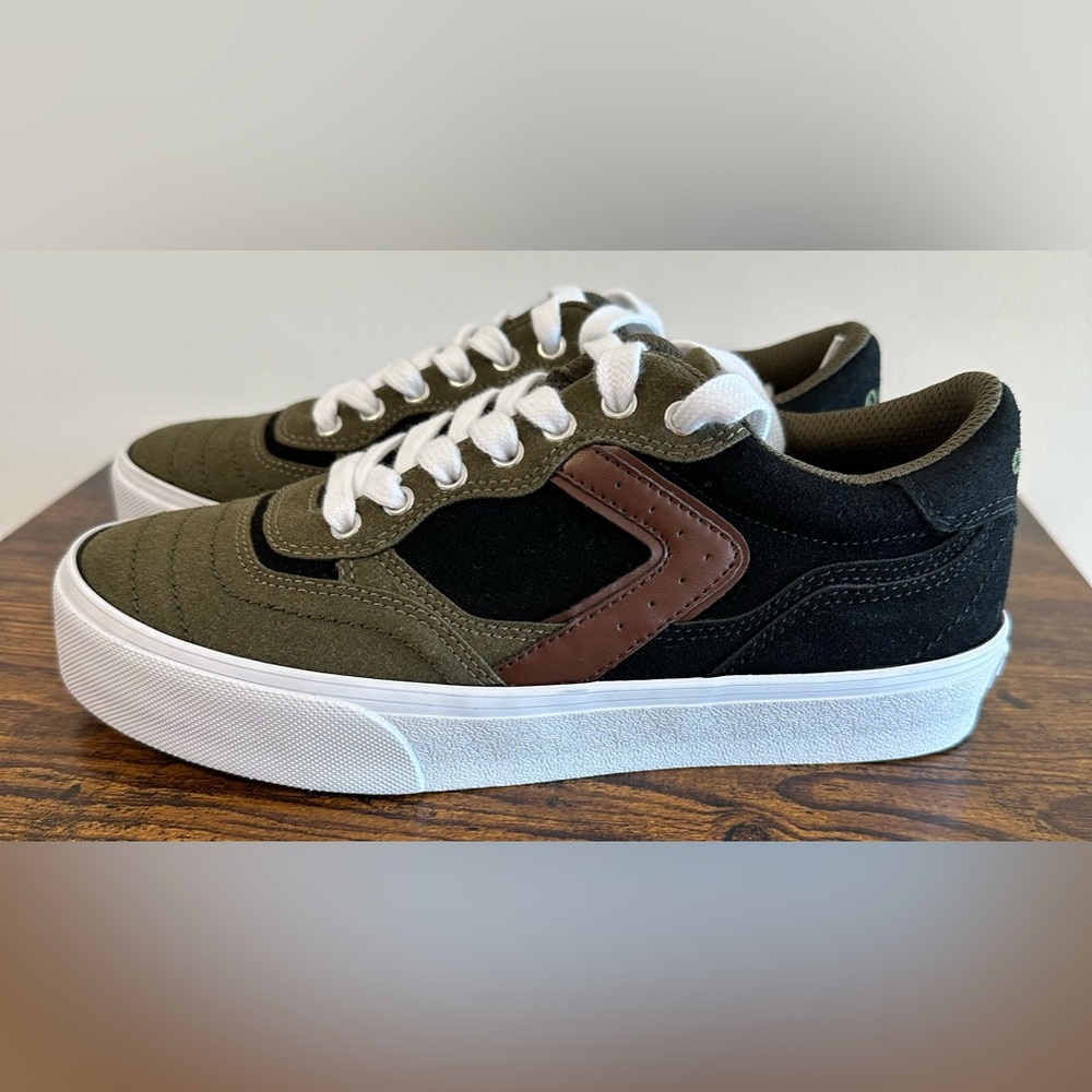 Airwalk Big Boys Harley Olive/Rust/Black Sneakers NWT Size Big Boys 6